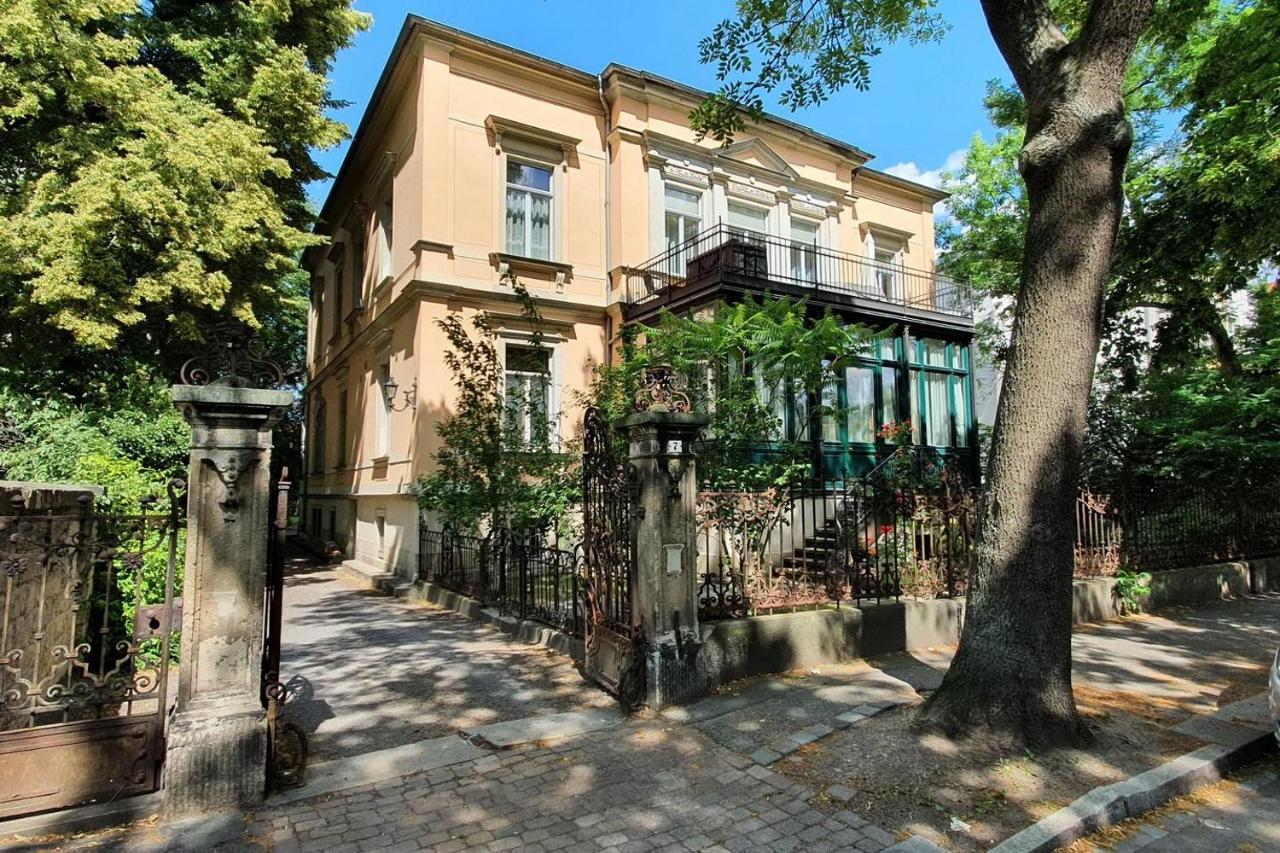 Villa Haniel Apartment Leo Drezda Kültér fotó